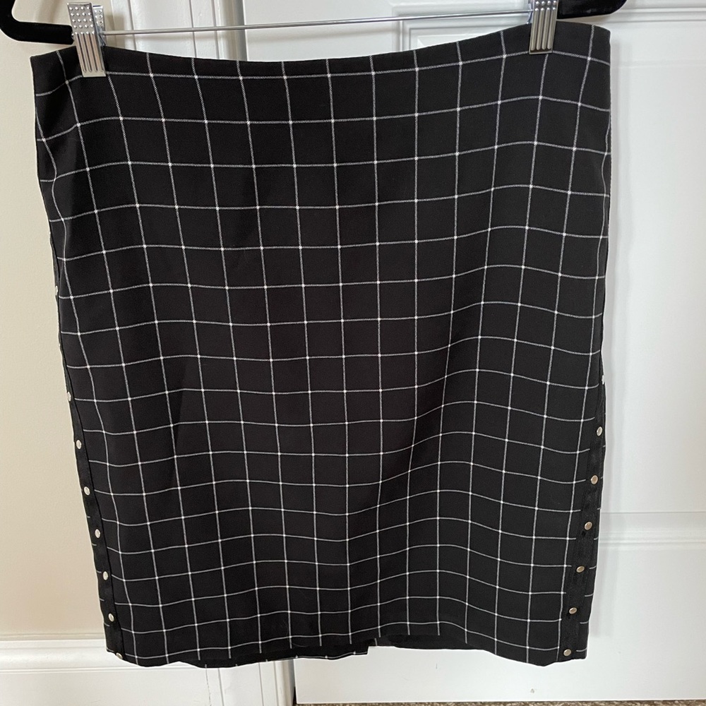 Jones New York Size 10, Window Pane Fabric Skirt